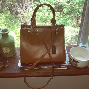 Coach Purse with removable arm strap